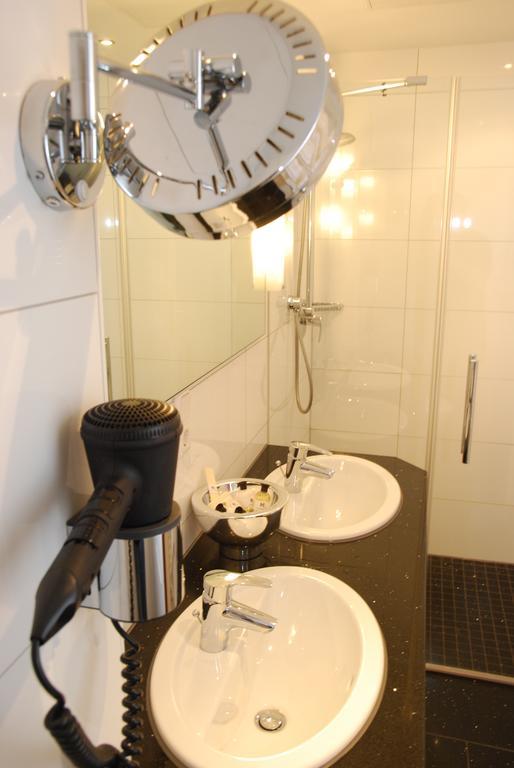Hotel Muensterlaender Hof à Cloppenburg Extérieur photo