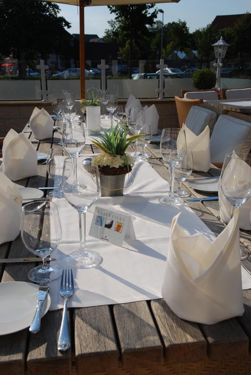 Hotel Muensterlaender Hof à Cloppenburg Extérieur photo
